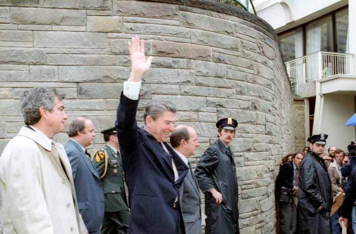 30 maret 1981 presiden ronald reagen ditembak